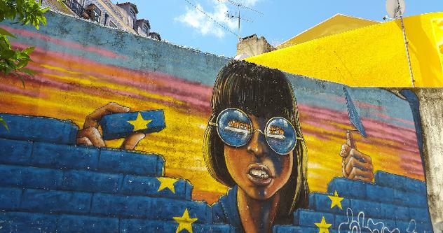 Read our Article about Lisbon Street Art Culture 👈