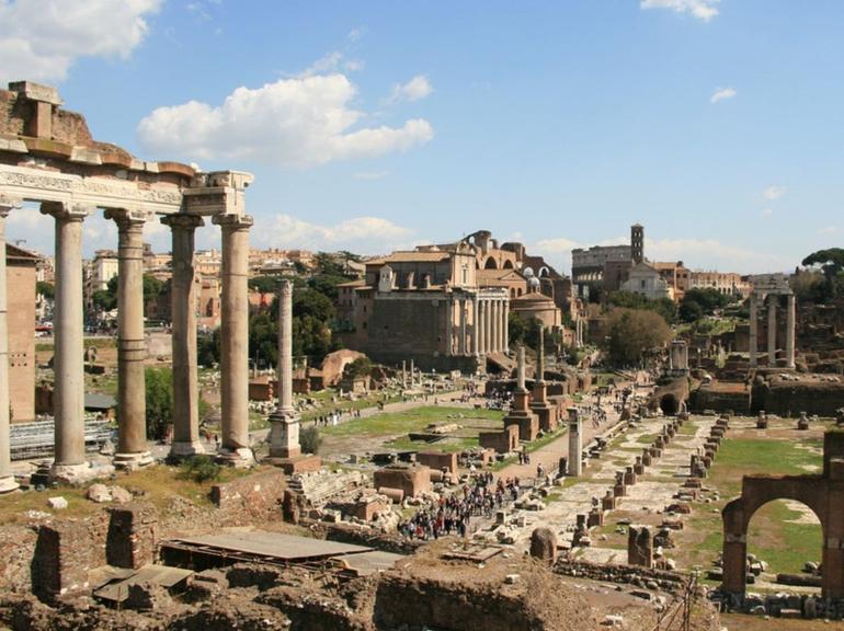 Guided tour of the Colosseum, Roman Forum and Palatine Hill - SPANISH