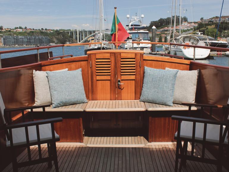Panoramic Harbor - Boat Ride