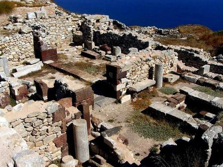 Santorini Tour to Ancient Thira With Donkey Riding