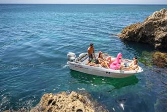 Private Full Day Boat Trip with Skipper - Discover Arrábida by Boat (8h)