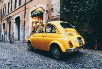 ROME LUXURY TOURS: Vintage Fiat 500 experience with a driver