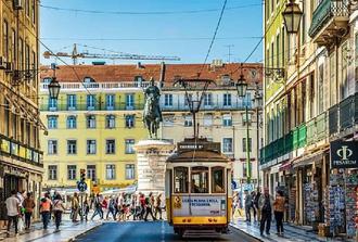 Discover & Feel Lisbon like a Local