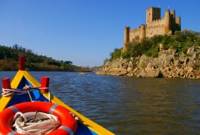 Templar River: Tomar and Almourol Private Tour