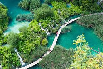 Small Group - Plitvice Lakes - Day Trip (entrance ticket included) from Split