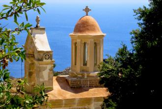 Christian Paths of Crete with Wine Tasting - at the Era of Apostle Paul - Minibus 9-seats VIP Class