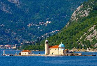 Private Full - Day Tour: Kotor & Perast from Dubrovnik(with van)
