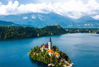 Lake Bled & Lake Bohinj - Slovenia Day Trip