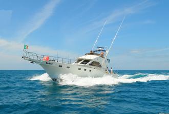 Private Luxury Yacht Cruising - Full-Day
