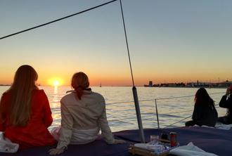 Lisbon Sailing Sunset Cruise - Regular