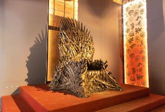  King’s Landing and The Iron Throne Tour